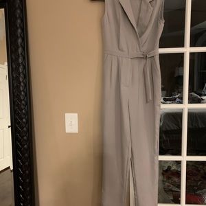Pants Suit new never worn